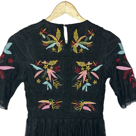 NWT Roolee Naomi Black Lace Floral Embroidered Dress xxs - Picture 10 of 16